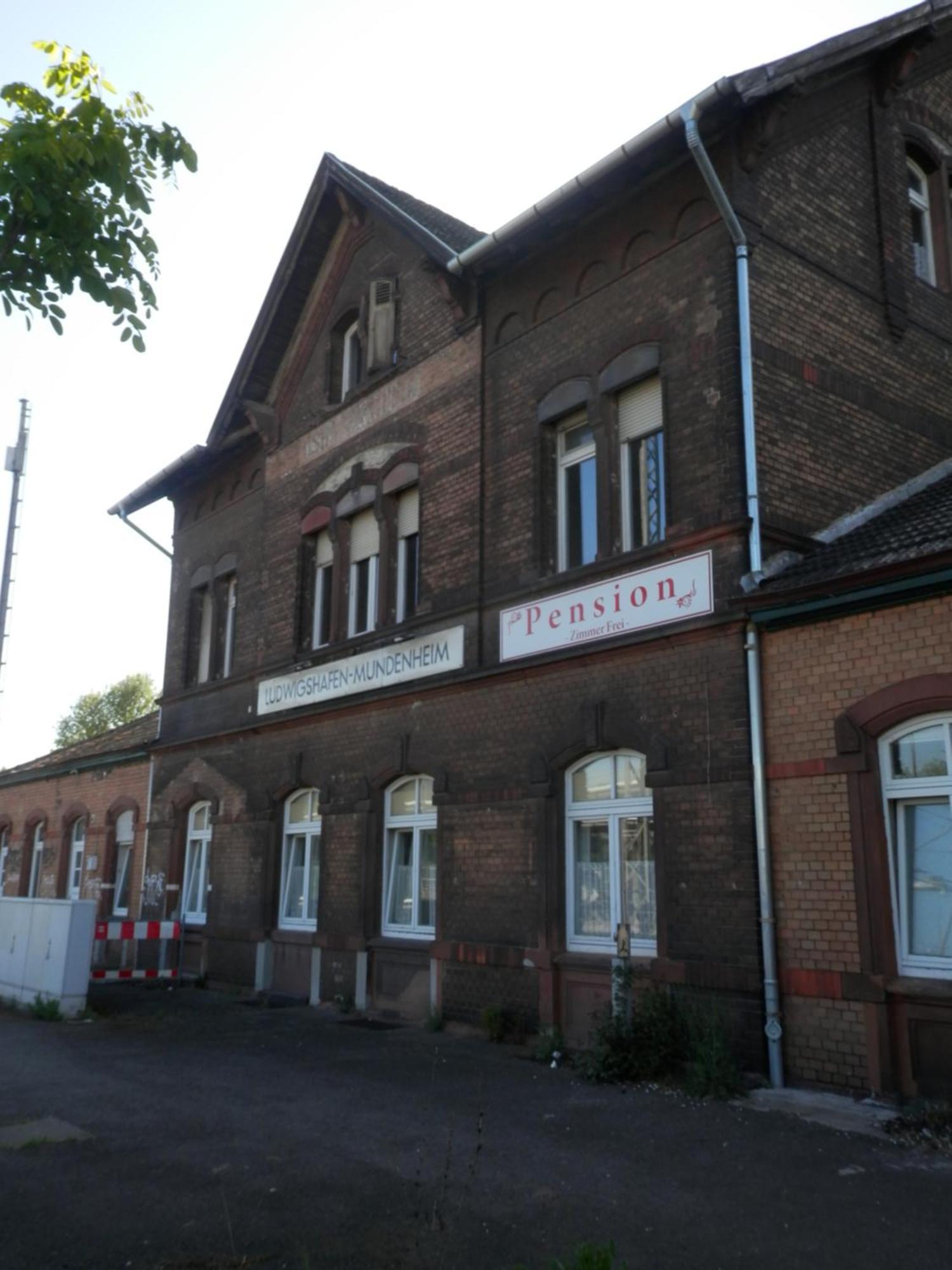 Relax Hotel-Ludwigshafen Екстер'єр фото