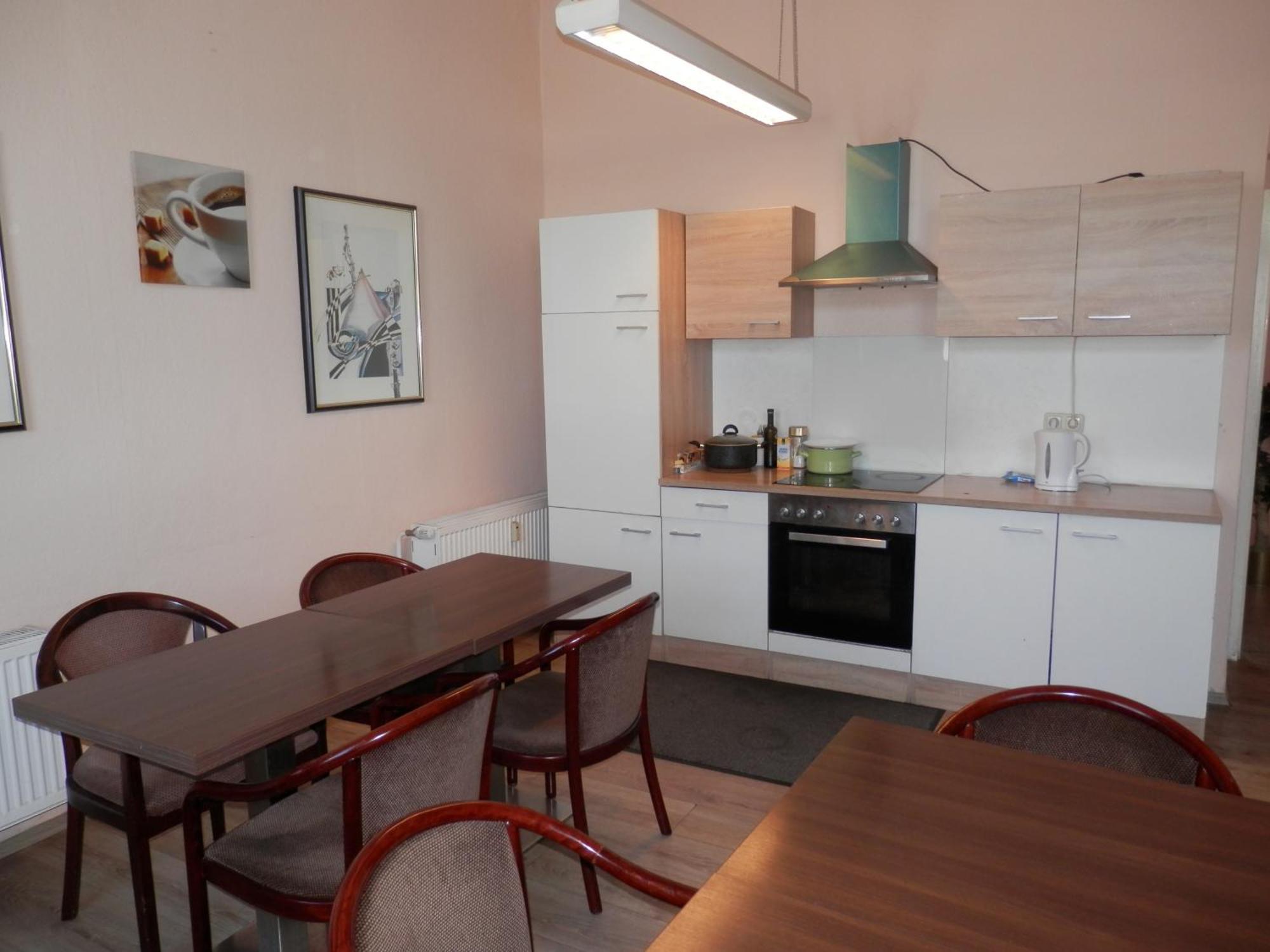 Relax Hotel-Ludwigshafen Екстер'єр фото
