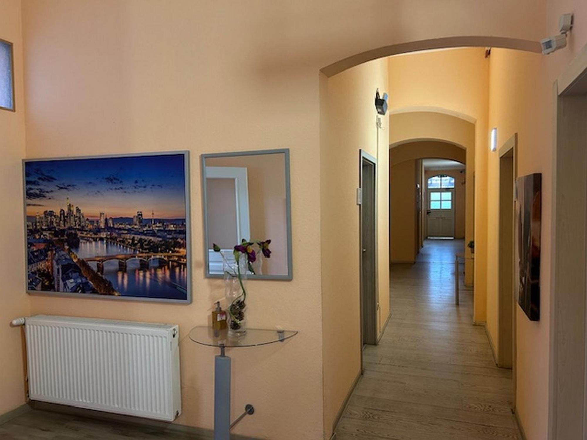 Relax Hotel-Ludwigshafen Екстер'єр фото